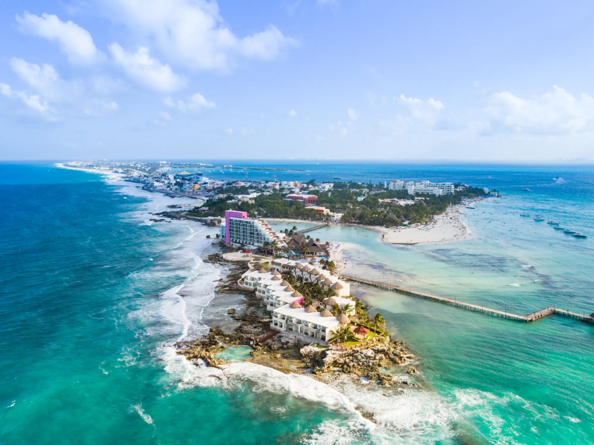 Passeios privados em Cancún, iate privativo no mar turquesa de Isla Mujeres